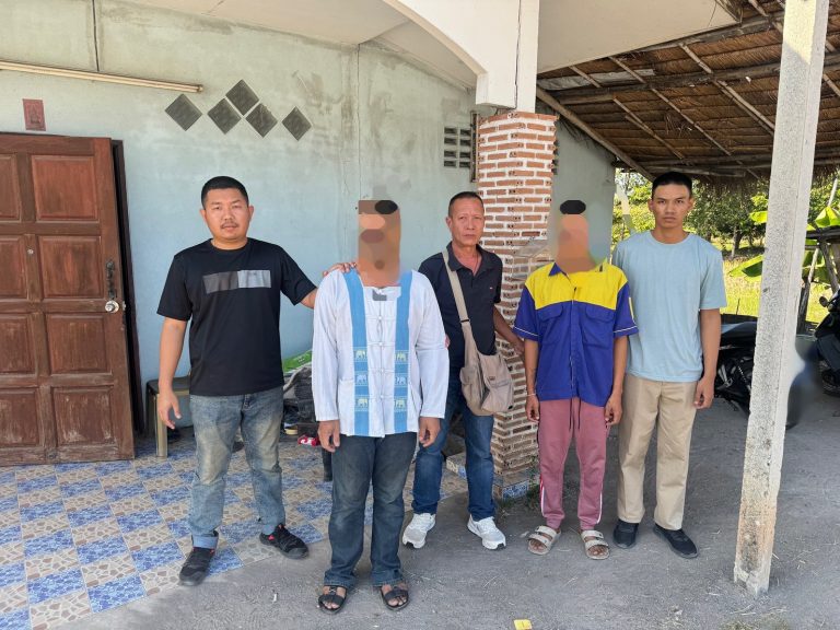 ปิดล้อมตรวจค้นจับกุมผู้ต้องหาเกี่ยวข้องยาเสพติด 2 ราย