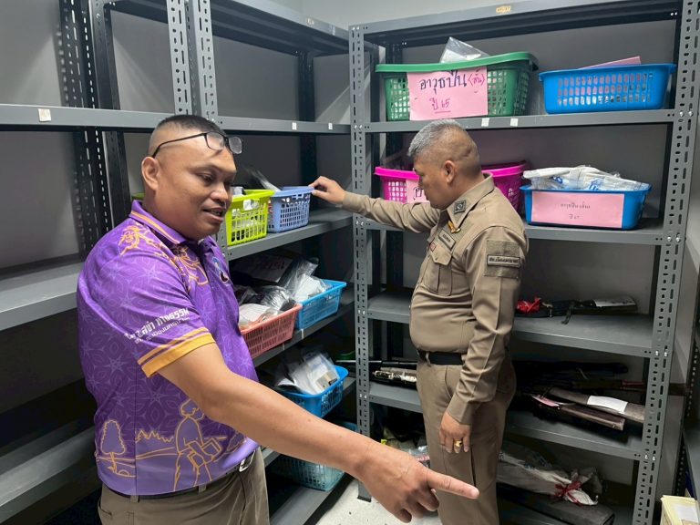 สภ.เมืองนครนายก จัดอบรมเสริมสร้างคุณธรรมและตรวจสอบของกลาง สร้างความโปร่งใสในองค์กร